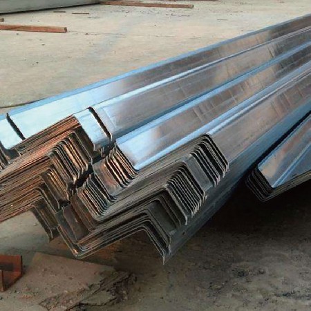 Z-shaped steel